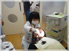 子供たちの歯科体験
